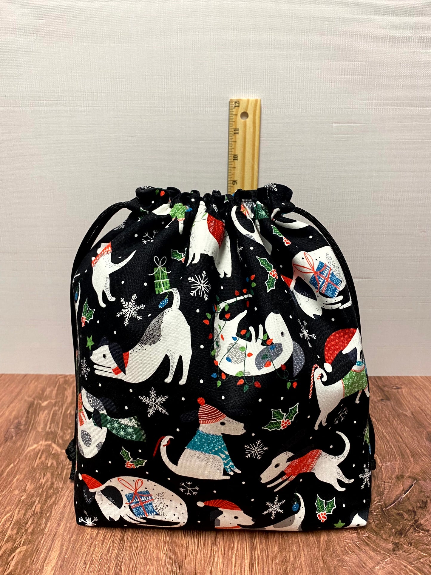 Dog Project Bag - Drawstring Bag – Crochet Bag - Knitting Bag - Cross Stitch Bag - Christmas - Holiday - Pug - Terrier