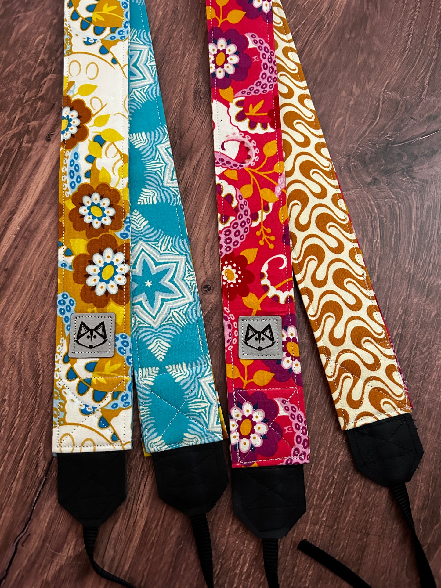 Floral Adjustable Handmade Fabric Camera Strap - DSLR Strap - Photography Accessories - Flower - Gift - Octopus