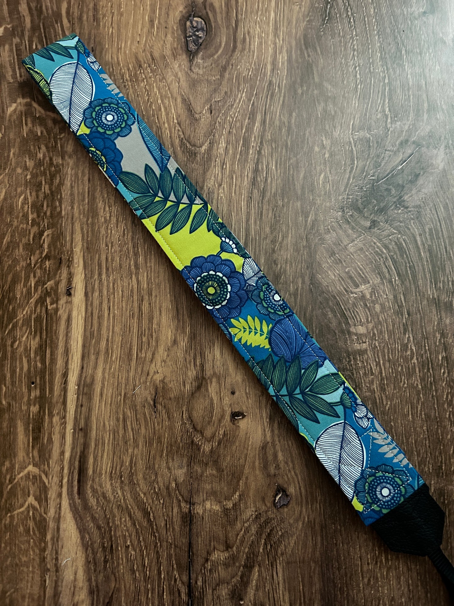 Flower Adjustable Handmade Fabric Camera Strap - DSLR Strap - Photography Accessories - Floral - Gift