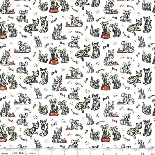 Riley Blake Fabric - Amor Eterno - C11812 - Dog - Cat - Cotton Fabric