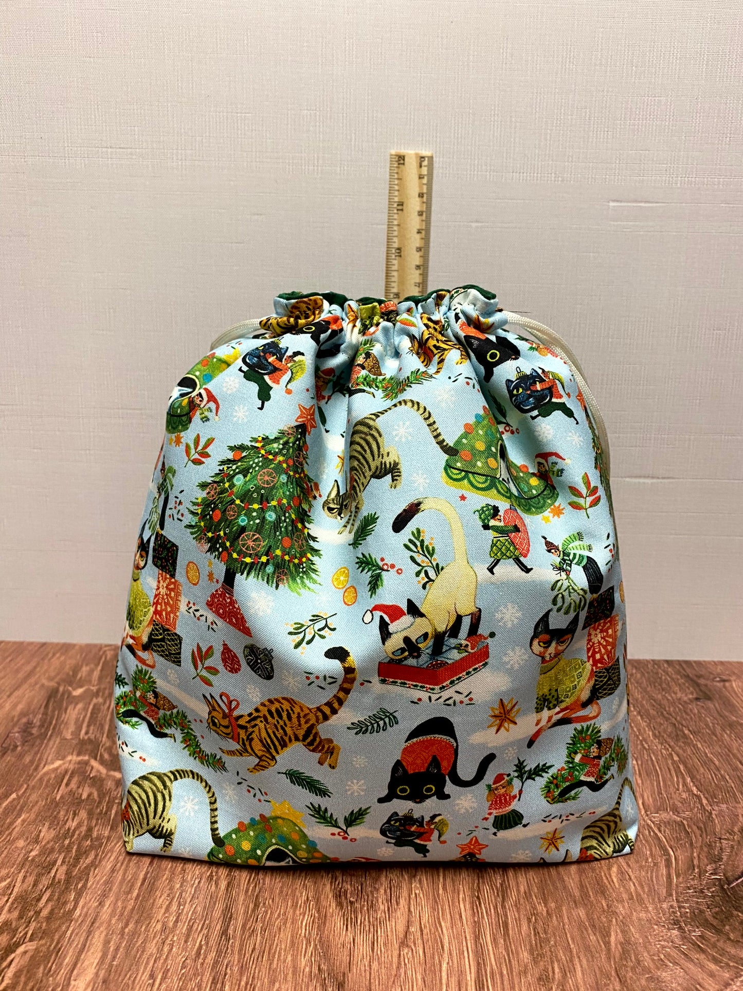 Christmas Cat Project Bag - Drawstring Bag – Knitting Bag – Crochet Bag - Toy Sack - Bingo Bag – Cross Stitch Bag - Christmas- Cats