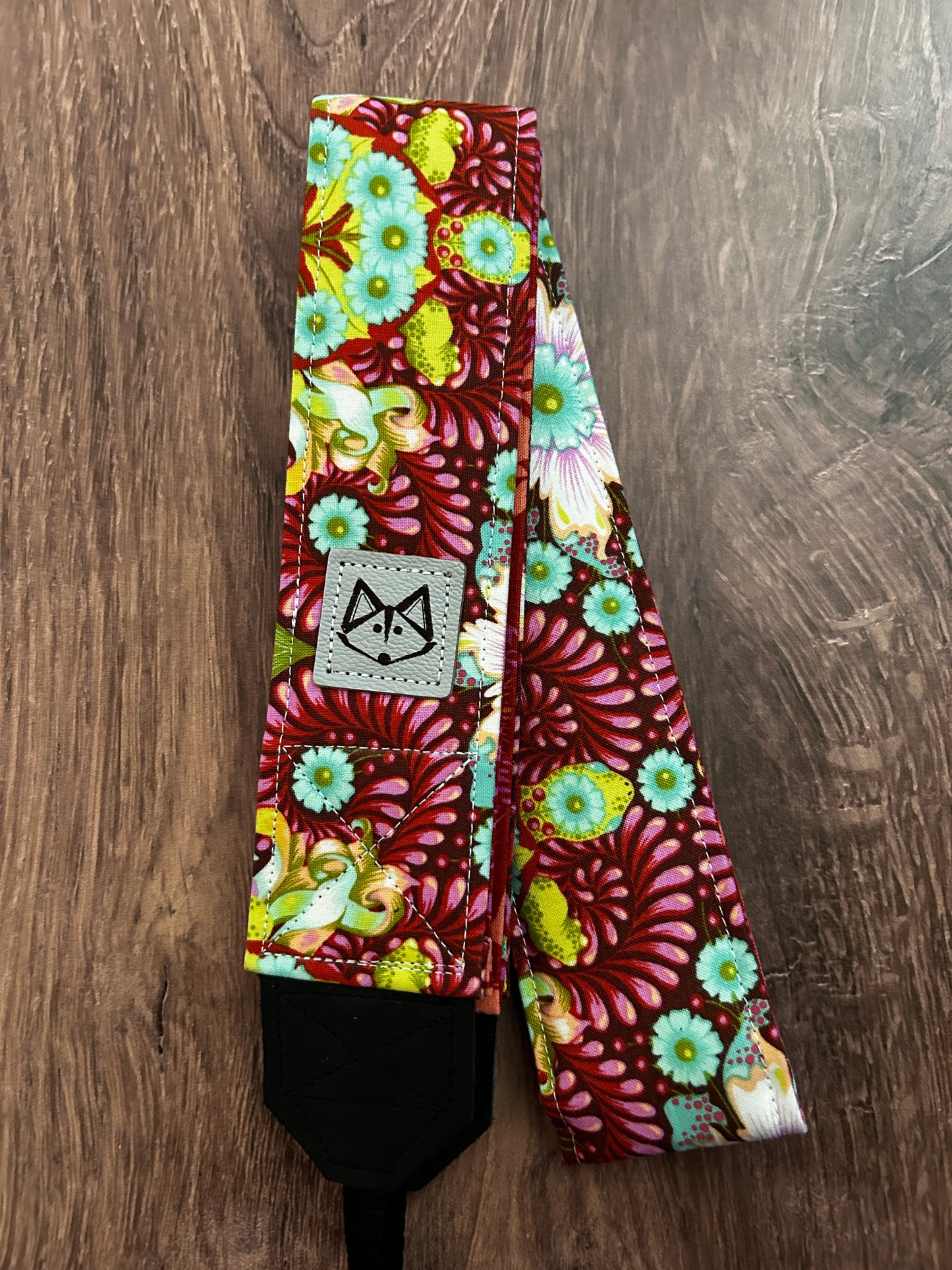 Floral Adjustable Handmade Fabric Camera Strap - DSLR Strap - Photography Accessories - Flower - Artistic - Gift