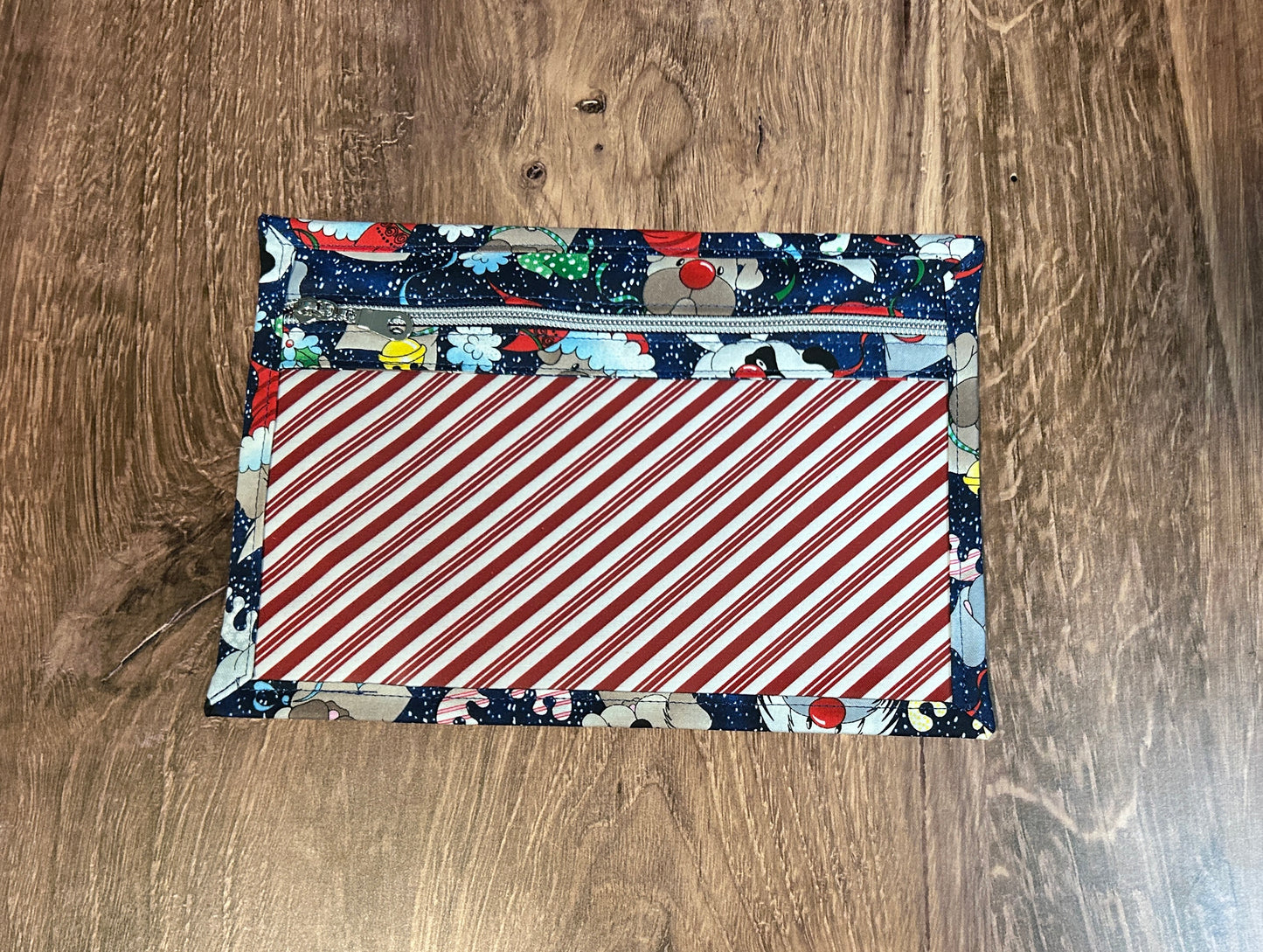 Vinyl Cross Stitch Project Bag - Embroidery Bag - Project Bag - Knitting & Crochet Bag - Craft Bag - Christmas Dogs Project Bag - Notions