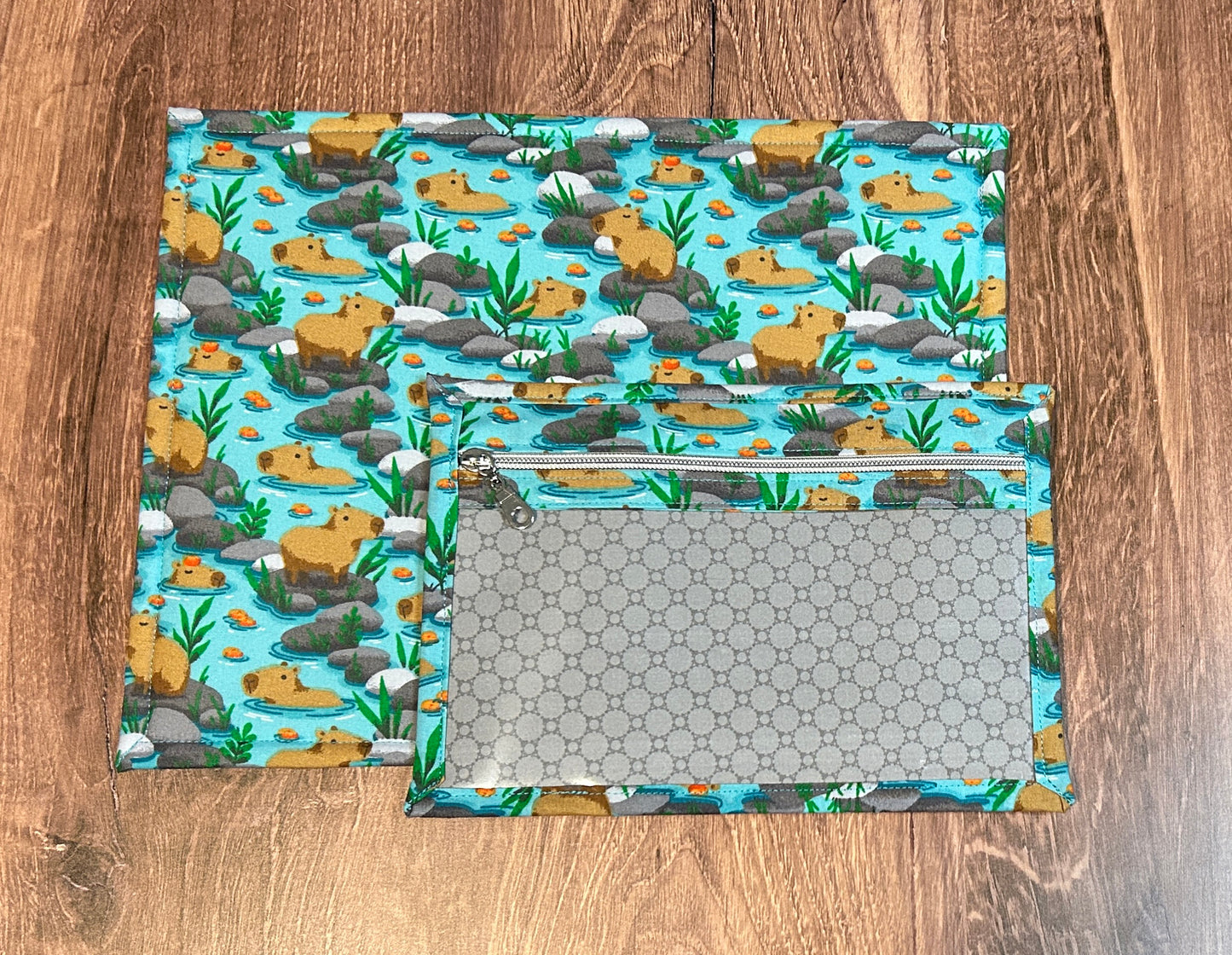 Vinyl Cross Stitch Project Bag - Project Bag - Knitting & Crochet Bag - Storage - Organizer - Capybara -  Project Bag - Notions - Floral