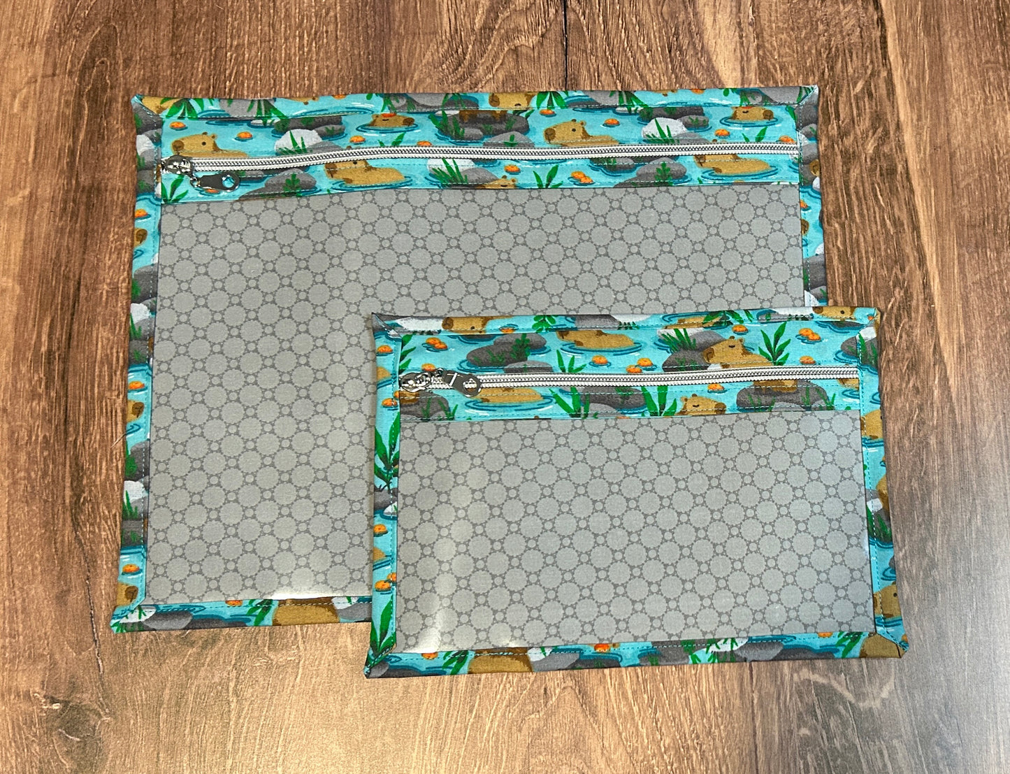 Vinyl Cross Stitch Project Bag - Project Bag - Knitting & Crochet Bag - Storage - Organizer - Capybara -  Project Bag - Notions - Floral