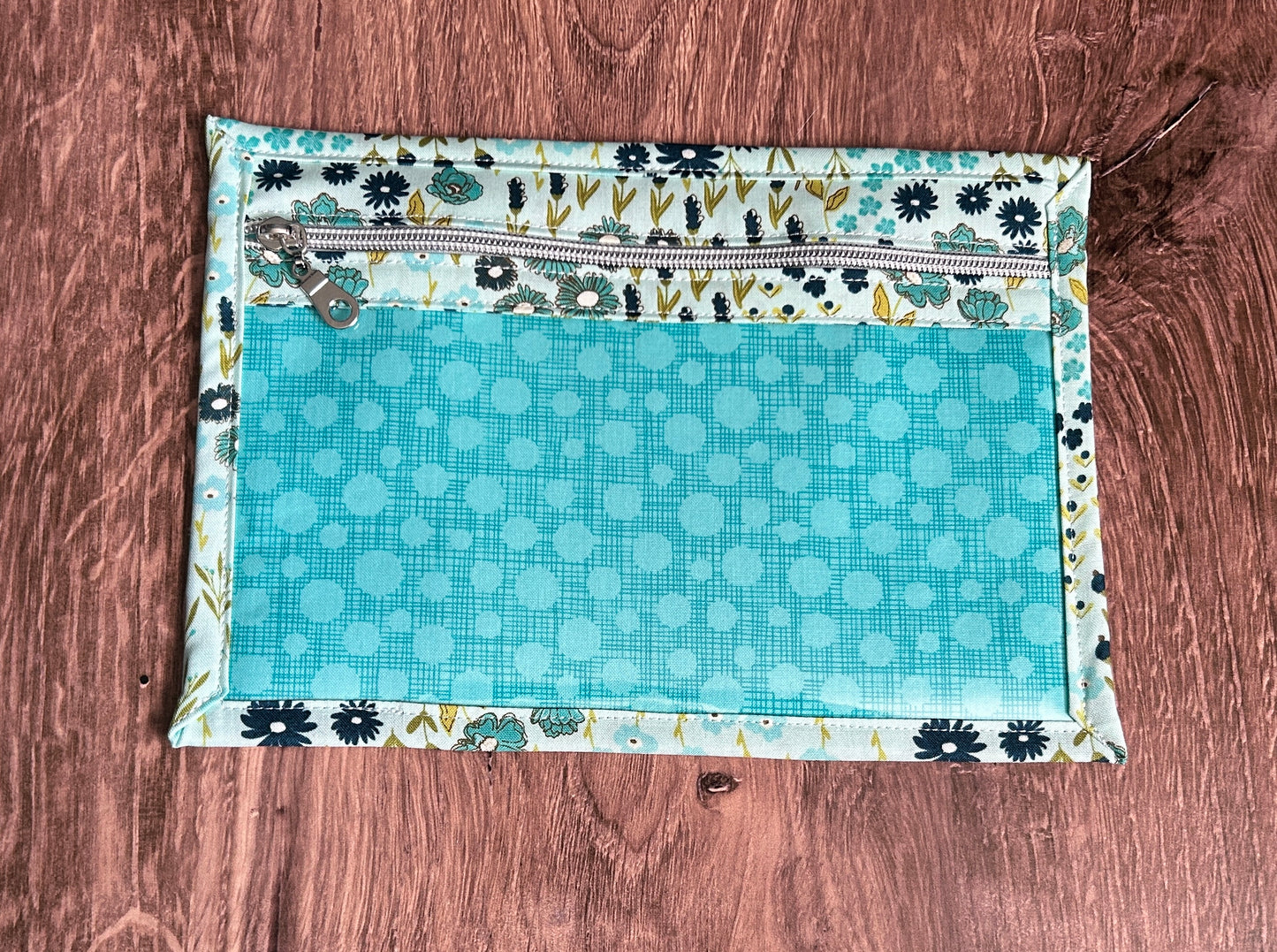Vinyl Cross Stitch Project Bag - Embroidery bag - Project Bag - Knitting & Crochet Bag - Storage - Organizer - Notions - Floral - Flower