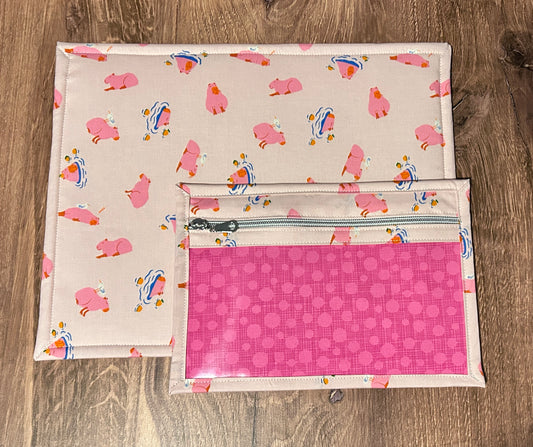 Vinyl Cross Stitch Project Bag - Project Bag - Knitting & Crochet Bag - Storage - Organizer - Capybara - Project Bag - Notions