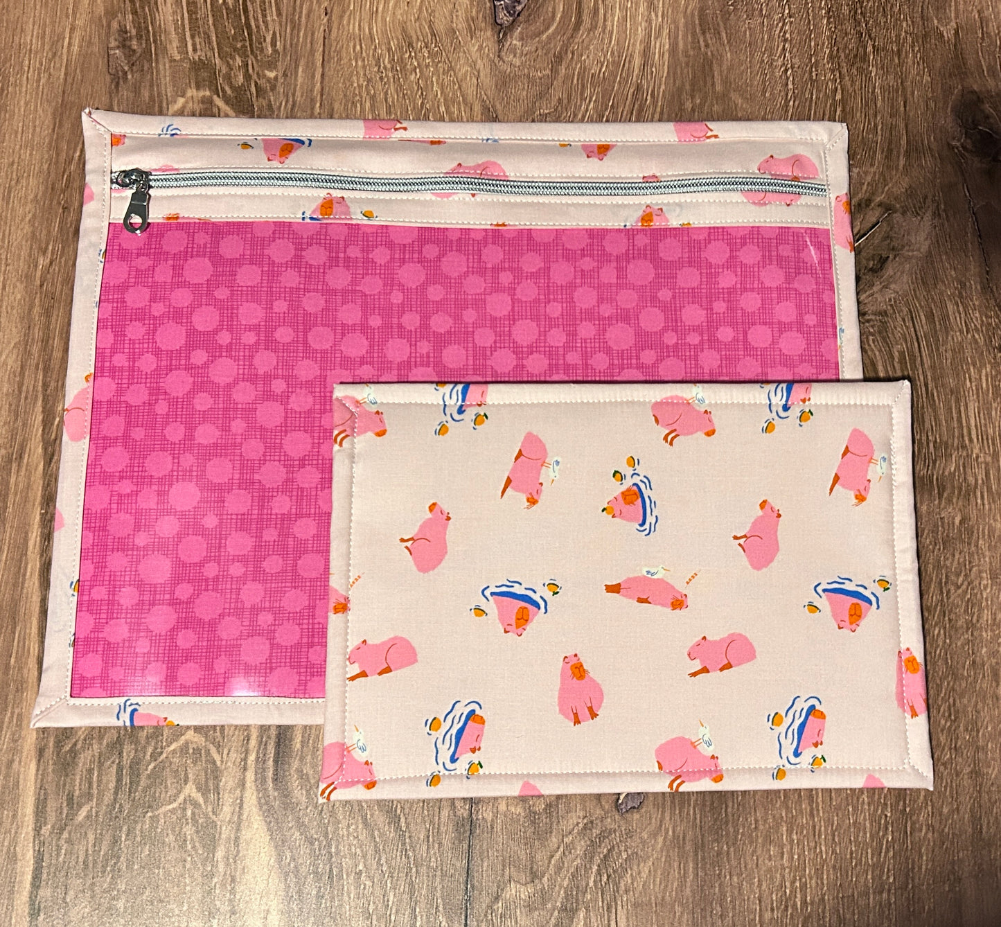 Vinyl Cross Stitch Project Bag - Project Bag - Knitting & Crochet Bag - Storage - Organizer - Capybara - Project Bag - Notions