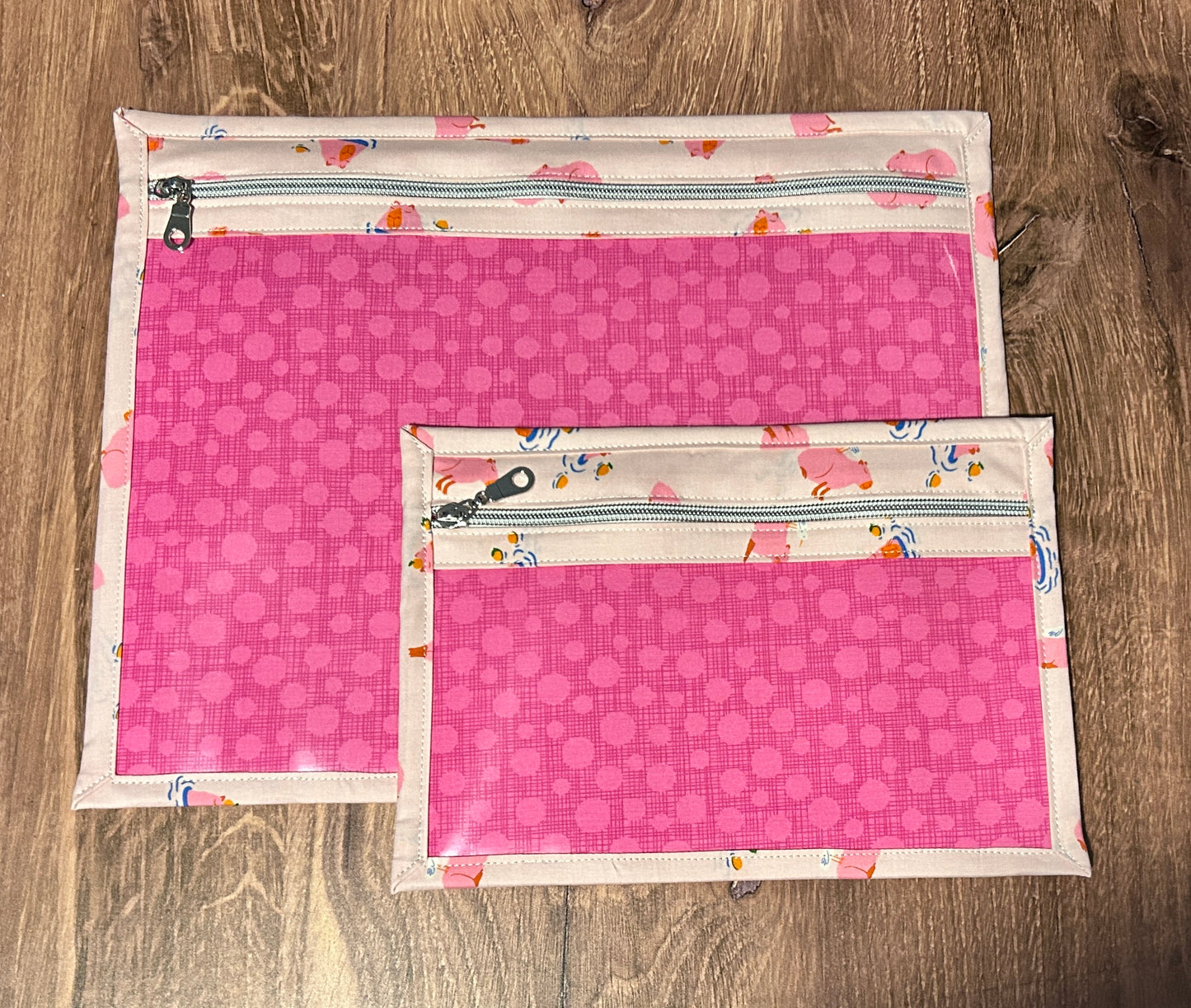 Vinyl Cross Stitch Project Bag - Project Bag - Knitting & Crochet Bag - Storage - Organizer - Capybara - Project Bag - Notions