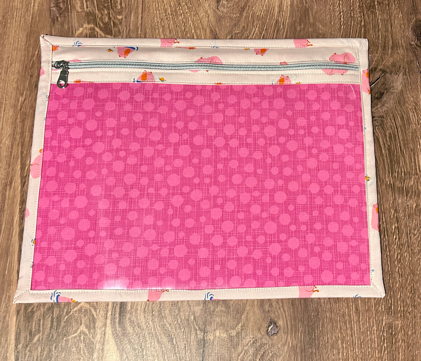 Vinyl Cross Stitch Project Bag - Project Bag - Knitting & Crochet Bag - Storage - Organizer - Capybara - Project Bag - Notions