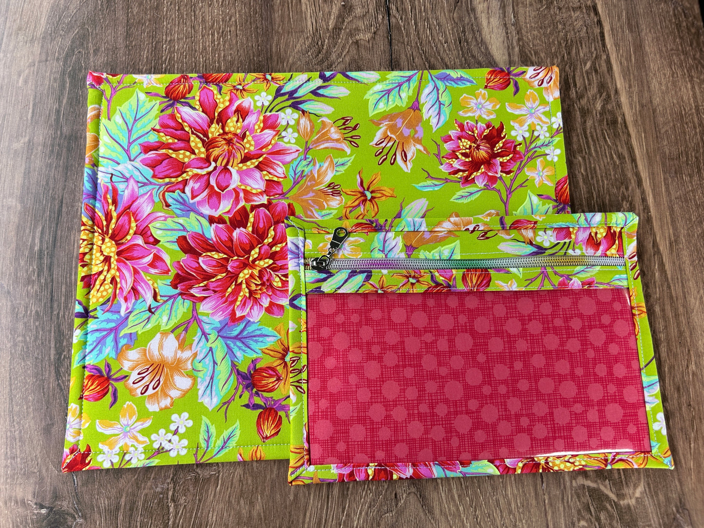 Vinyl Cross Stitch Project Bag - Embroidery Bag - Project Bag - Knitting & Crochet Bag - Storage - Organizer - Notions - Flower - Floral  - Dahlia