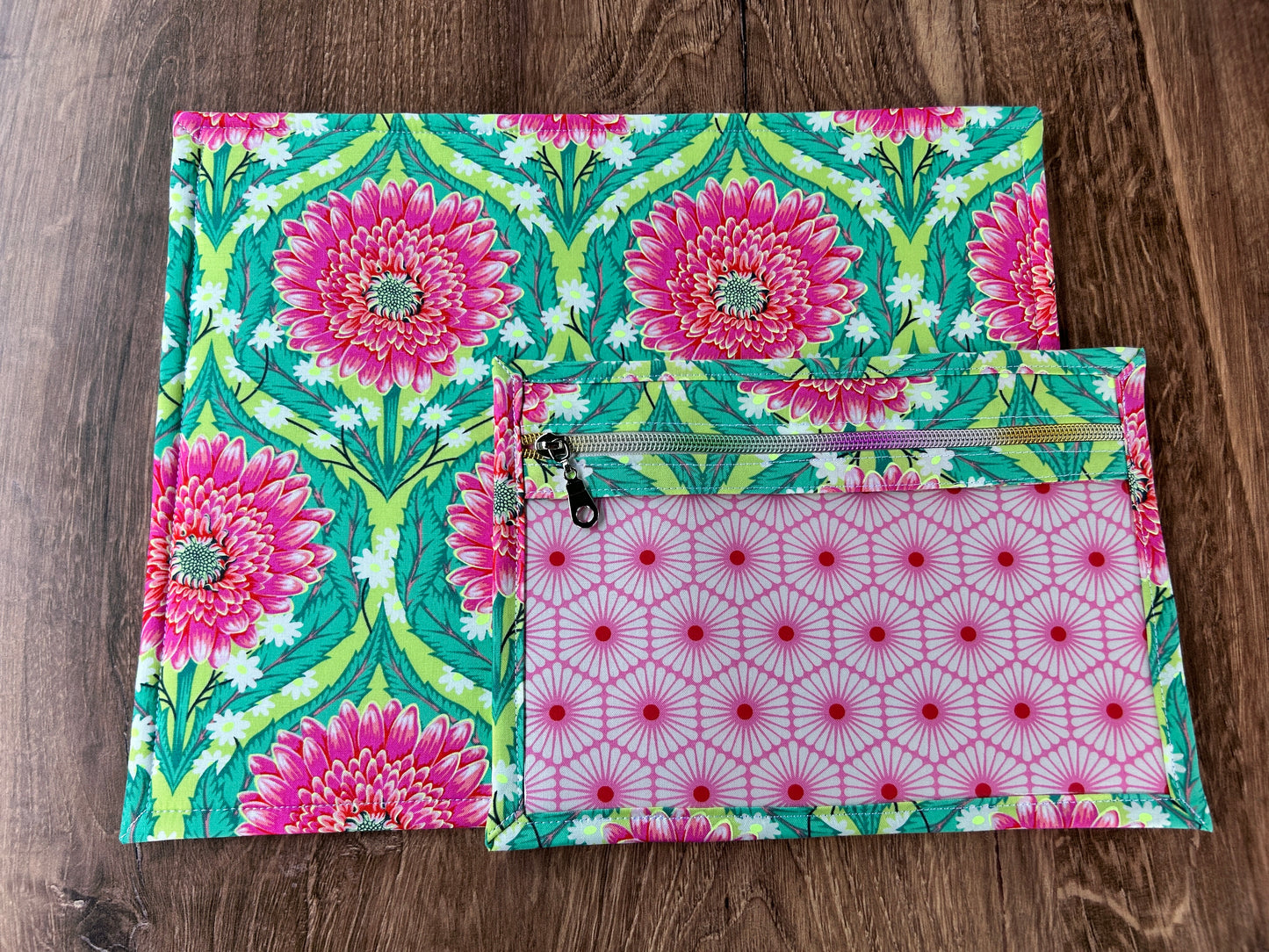 Vinyl Cross Stitch Project Bag - Embroidery Bag - Project Bag - Knitting & Crochet Bag - Storage - Organizer - Notions - Flower - Floral