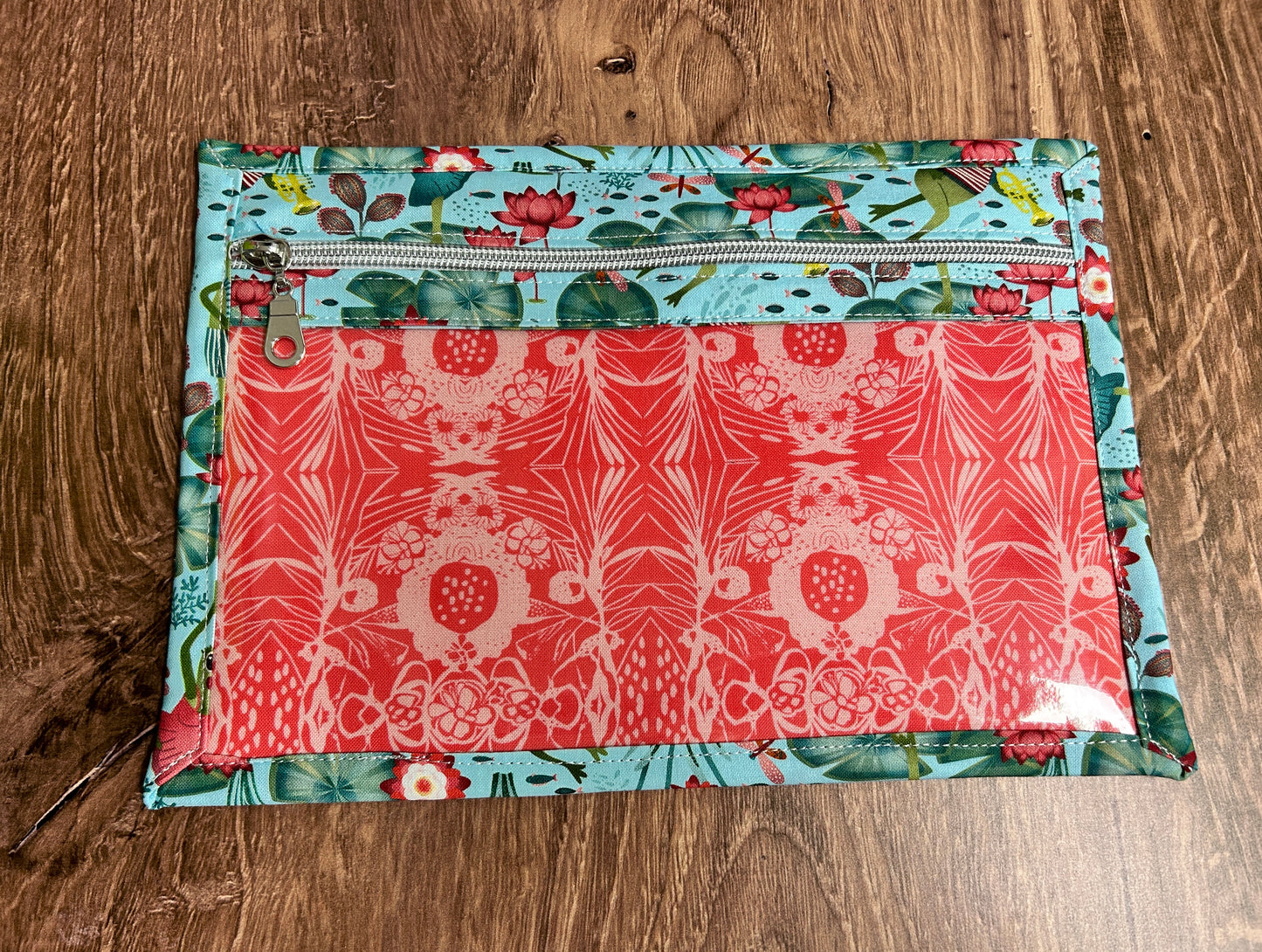 Vinyl Cross Stitch Project Bag - Embroidery bag - Knitting & Crochet Bag - Organizer - Notions - Vinyl Frog Project Bag - Frog