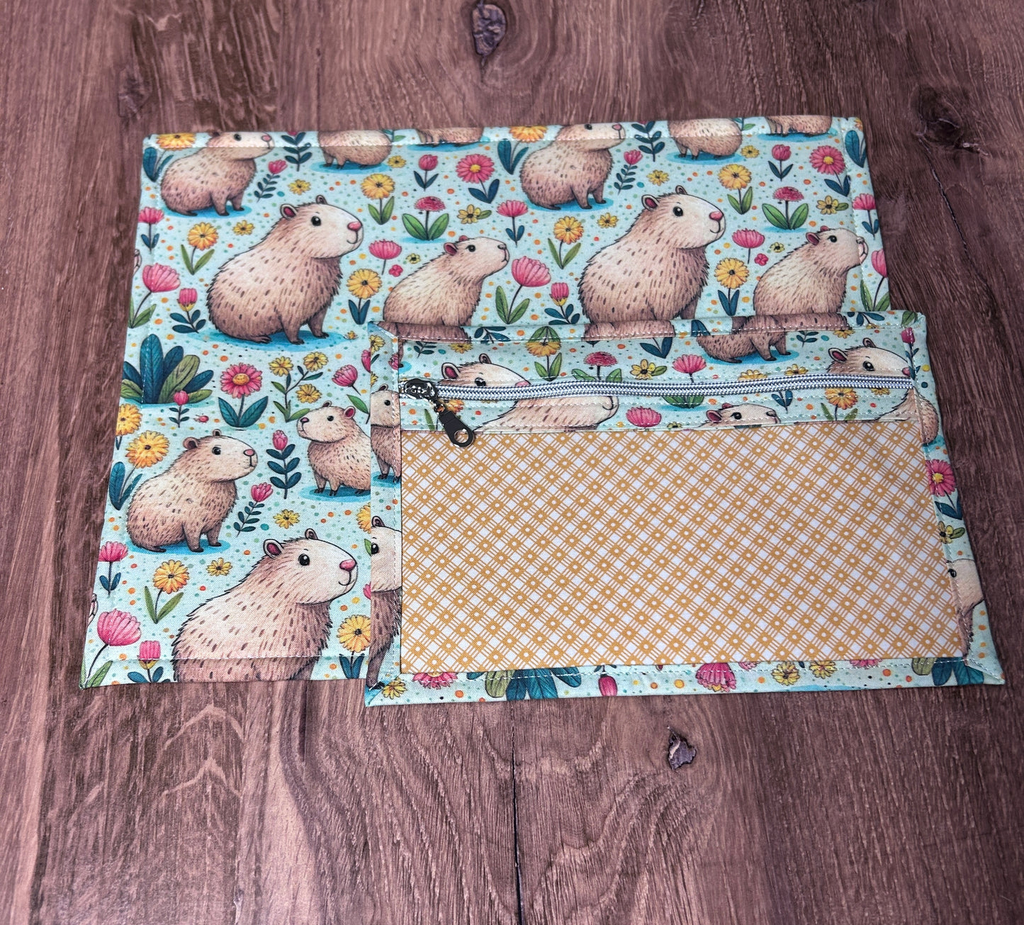 Vinyl Cross Stitch Project Bag - Embroidery bag - Knitting & Crochet Bag - Organizer - Capybara Project Bag - Notions - Floral