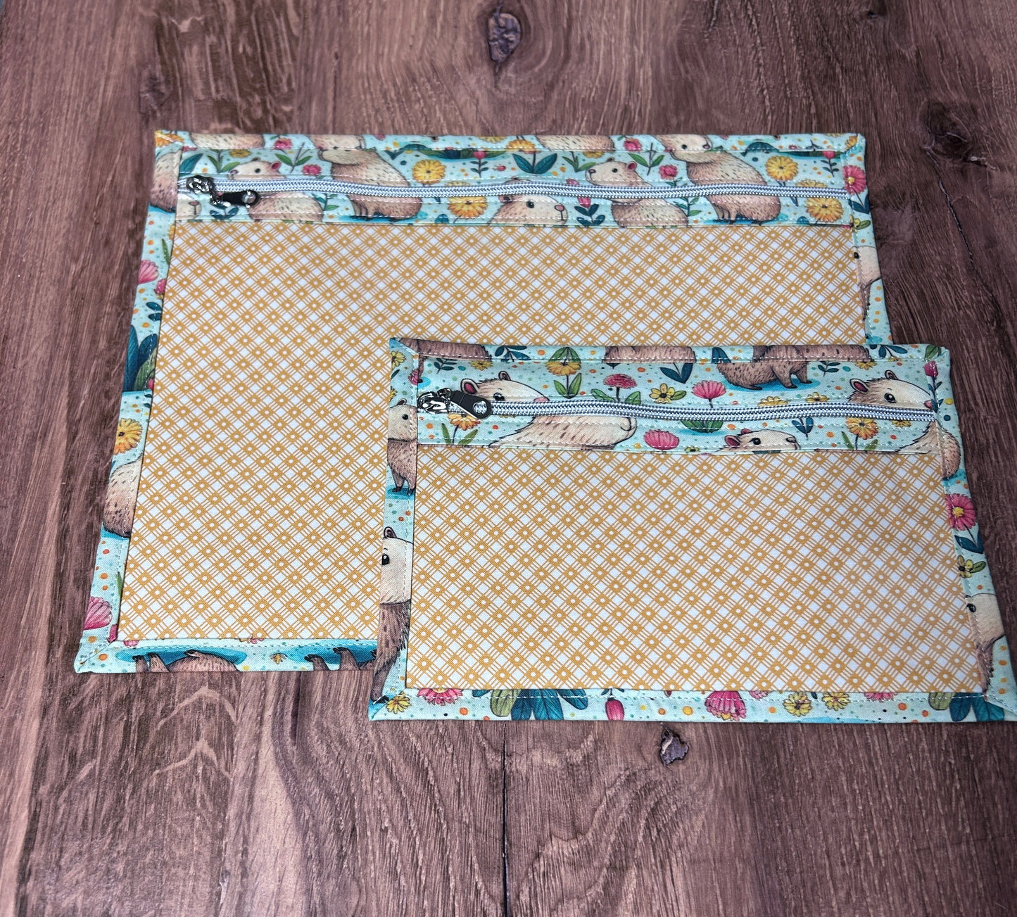 Vinyl Cross Stitch Project Bag - Embroidery bag - Knitting & Crochet Bag - Organizer - Capybara Project Bag - Notions - Floral