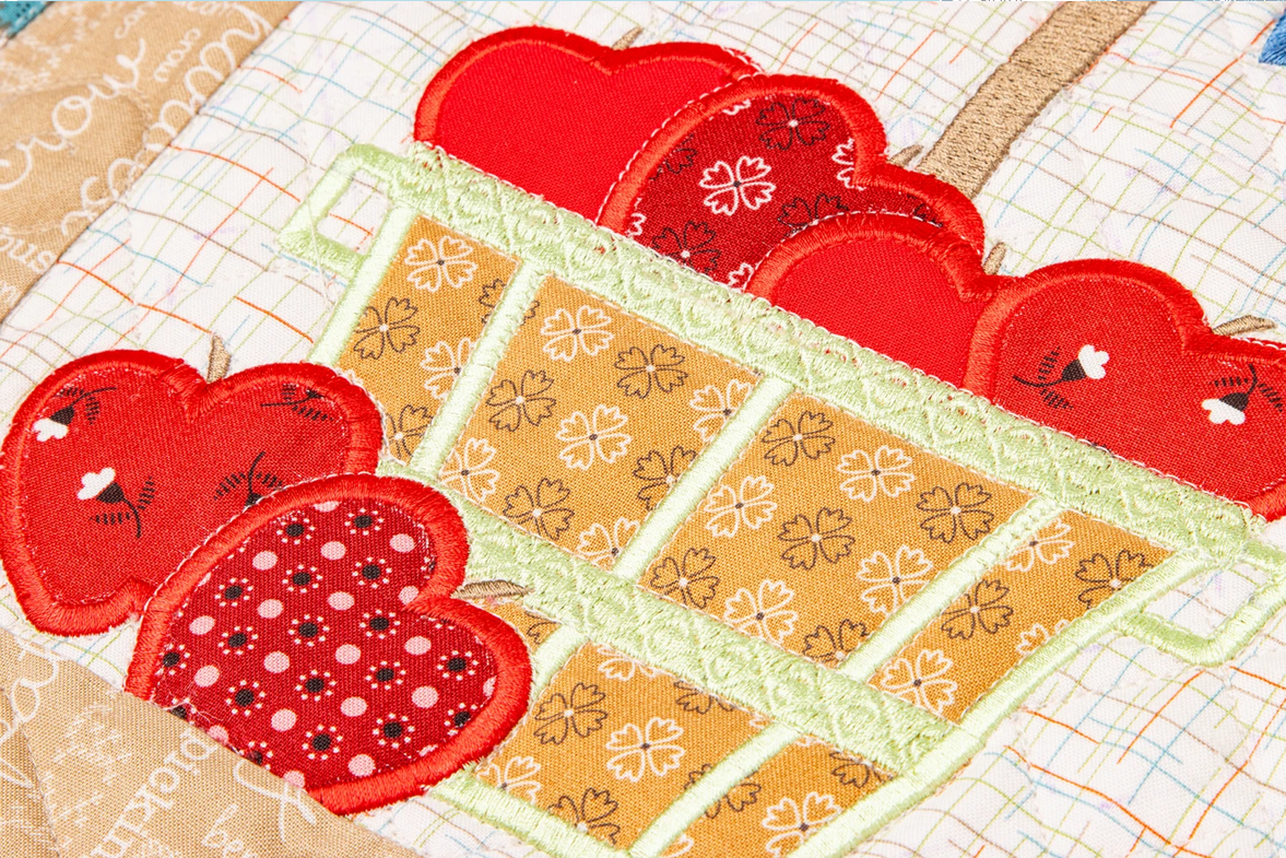 Riley Blake Machine Embroidery - Autumn Love Quilt Projects - Machine Embroidery USB - #ME018ALQ24R2 - Lori Holt - USB Pattern